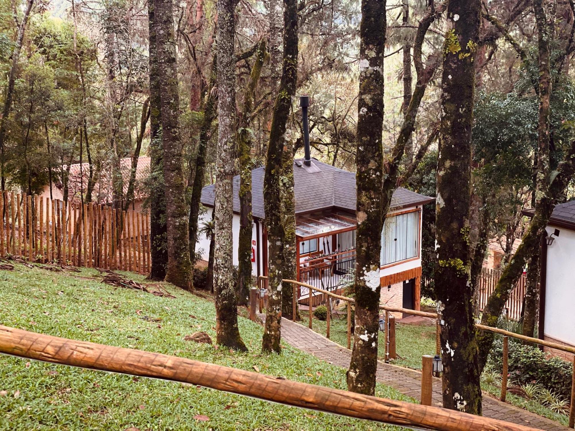 Estalagem Serra De Minas Em Monte Verde 몬테베르데 외부 사진